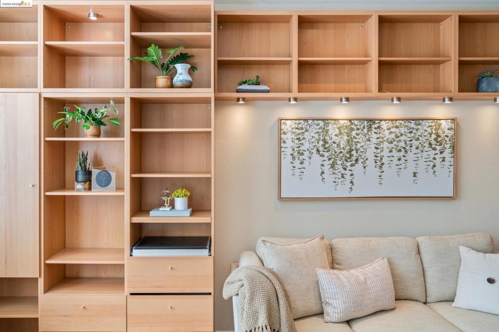 PARKWOOD - Residential