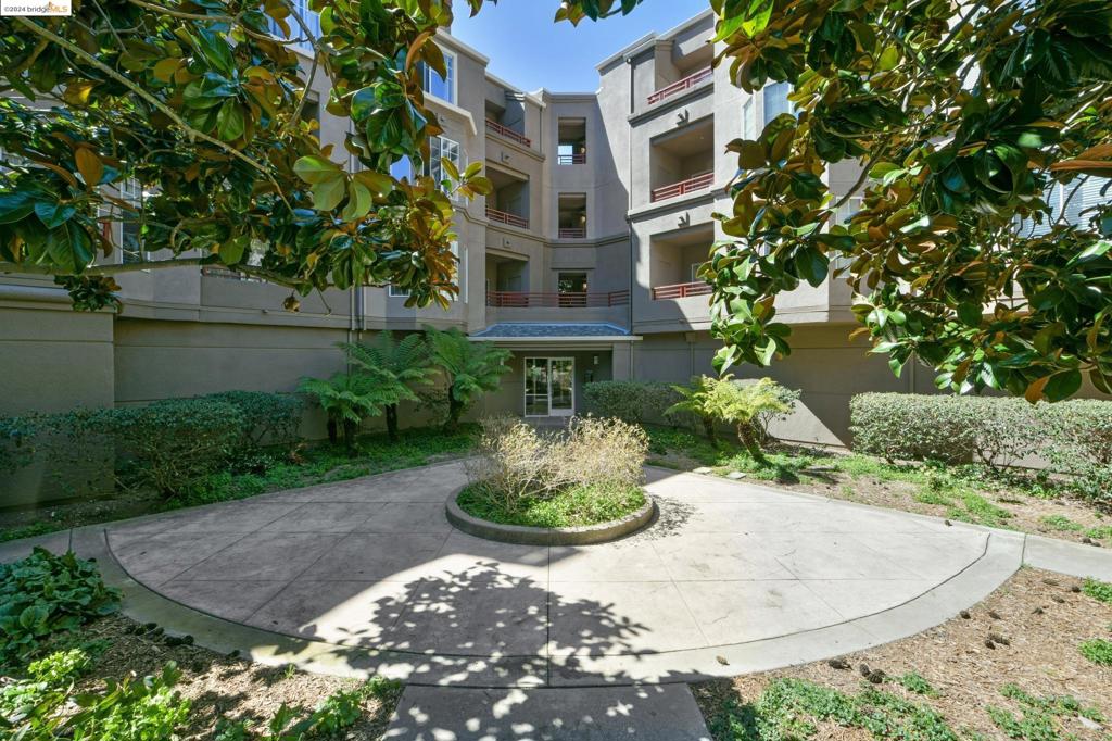 PARKWOOD - Residential