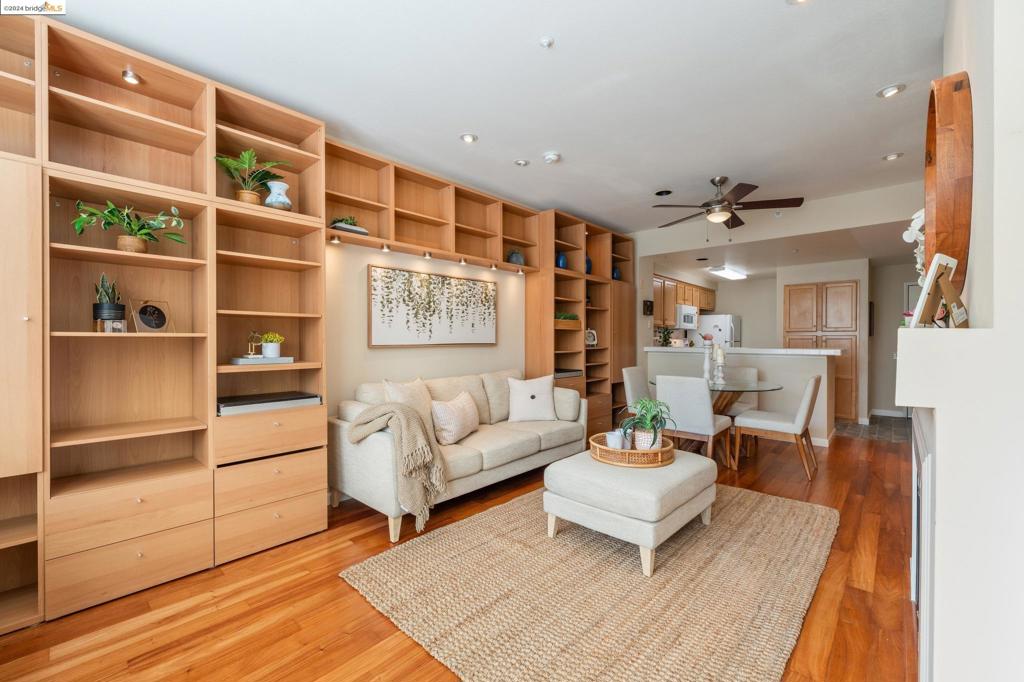 PARKWOOD - Residential