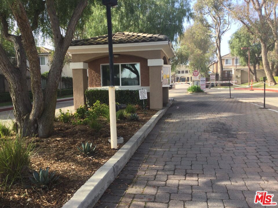 25408 Baycrest Court I