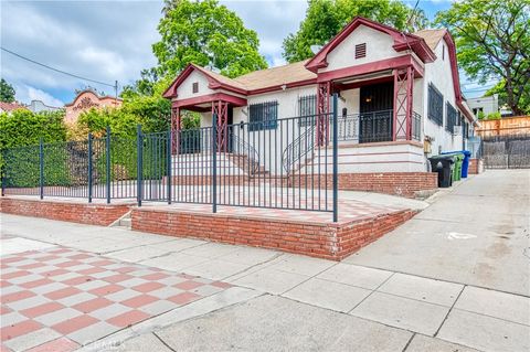 Photo of 2644 Glendale Boulevard, Los Angeles, CA 90039 (MLS # PW26104201)