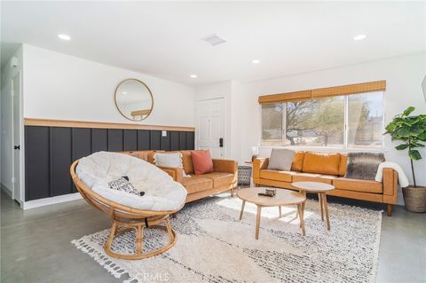 Photo of 61660 Valley View Dr, Joshua Tree, CA 92252 (MLS # PW26043527)