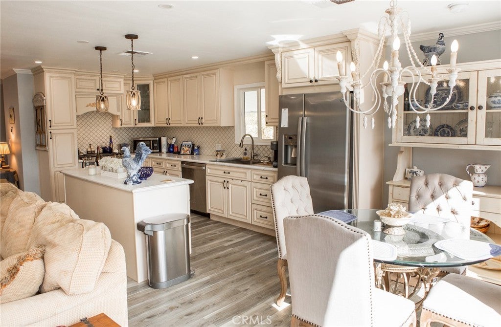 23777 Mulholland Hwy SPC 73