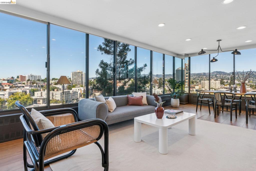 565 565 Bellevue Ave 806