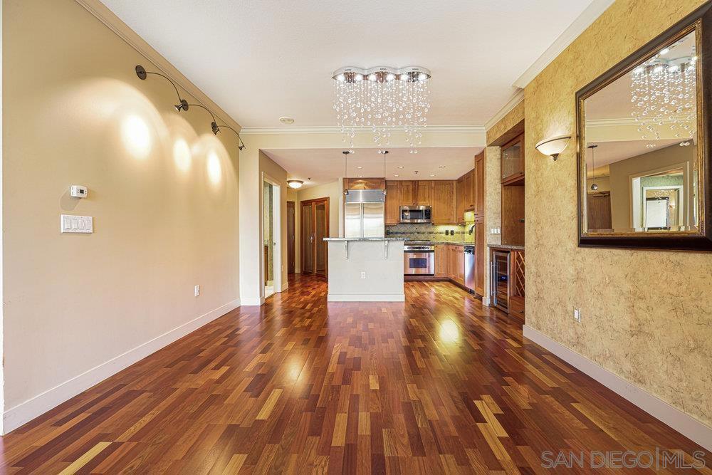 700 W Harbor 608