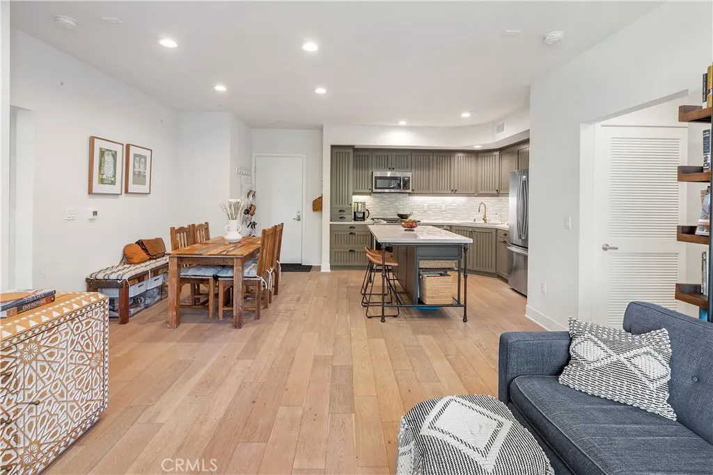 Palos Verdes Peninsula, California 90274, United States, 2 Bedrooms Bedrooms, ,2 BathroomsBathrooms,Residential,Active,176233