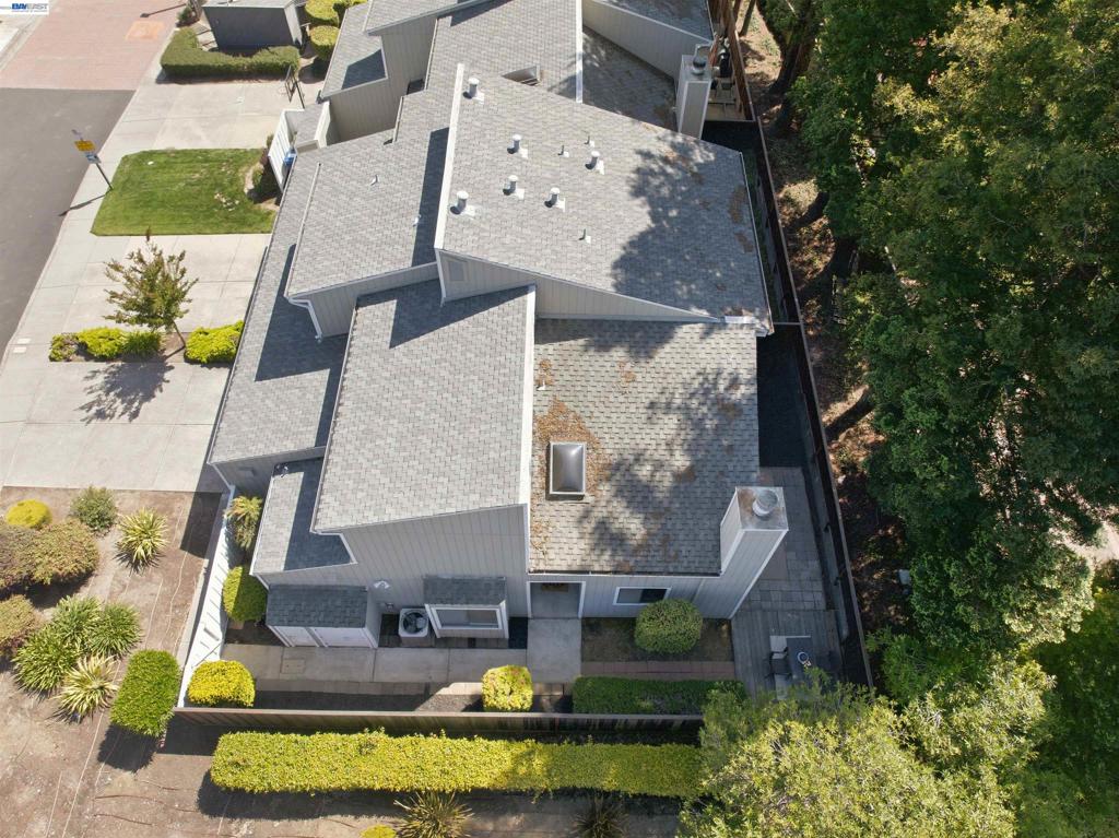 5311 San Simeon Pl