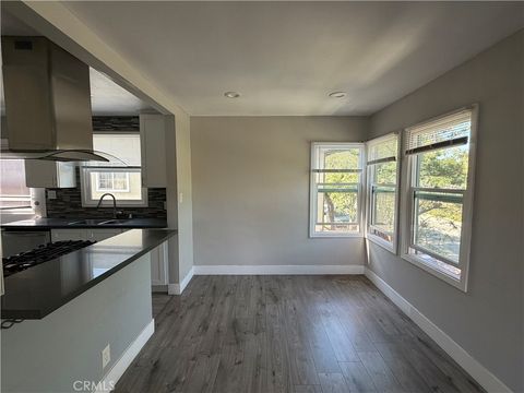 Photo of 2852 Exposition Boulevard #C, Santa Monica, CA 90404 (MLS # SR26032562)
