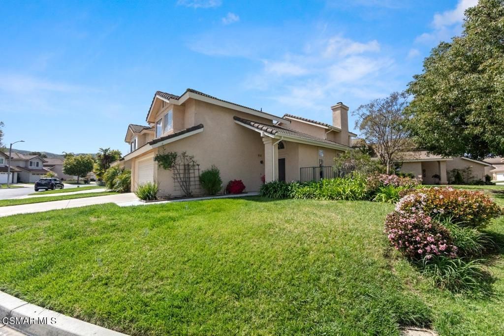 Photo of 582 Fairfield Road, Simi Valley, CA 93065 (MLS # 226000158)