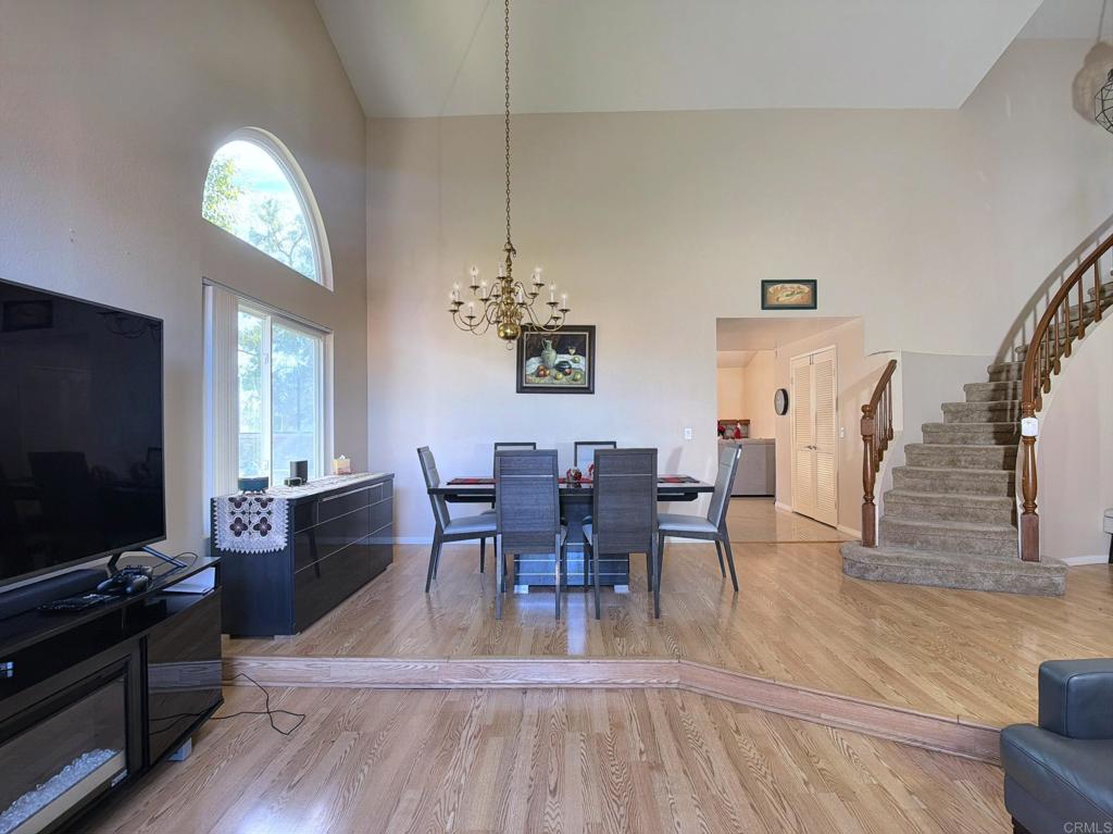 11525 Eaglesview Court