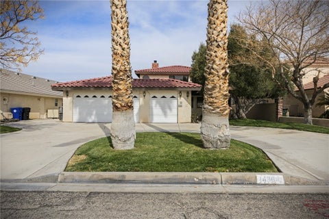 Photo of 14364 Galleon LN, Helendale, CA 92342 (MLS # HD26189278)