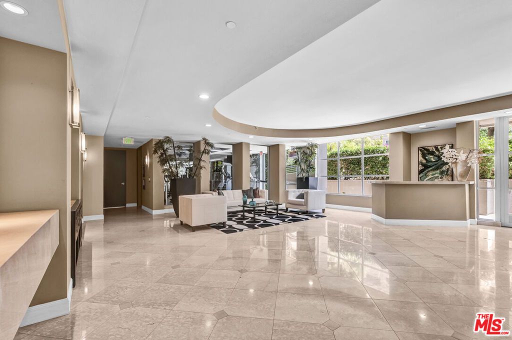 Photo of 1521 Greenfield Avenue #104, Los Angeles, CA 90025 (MLS # 25544013)