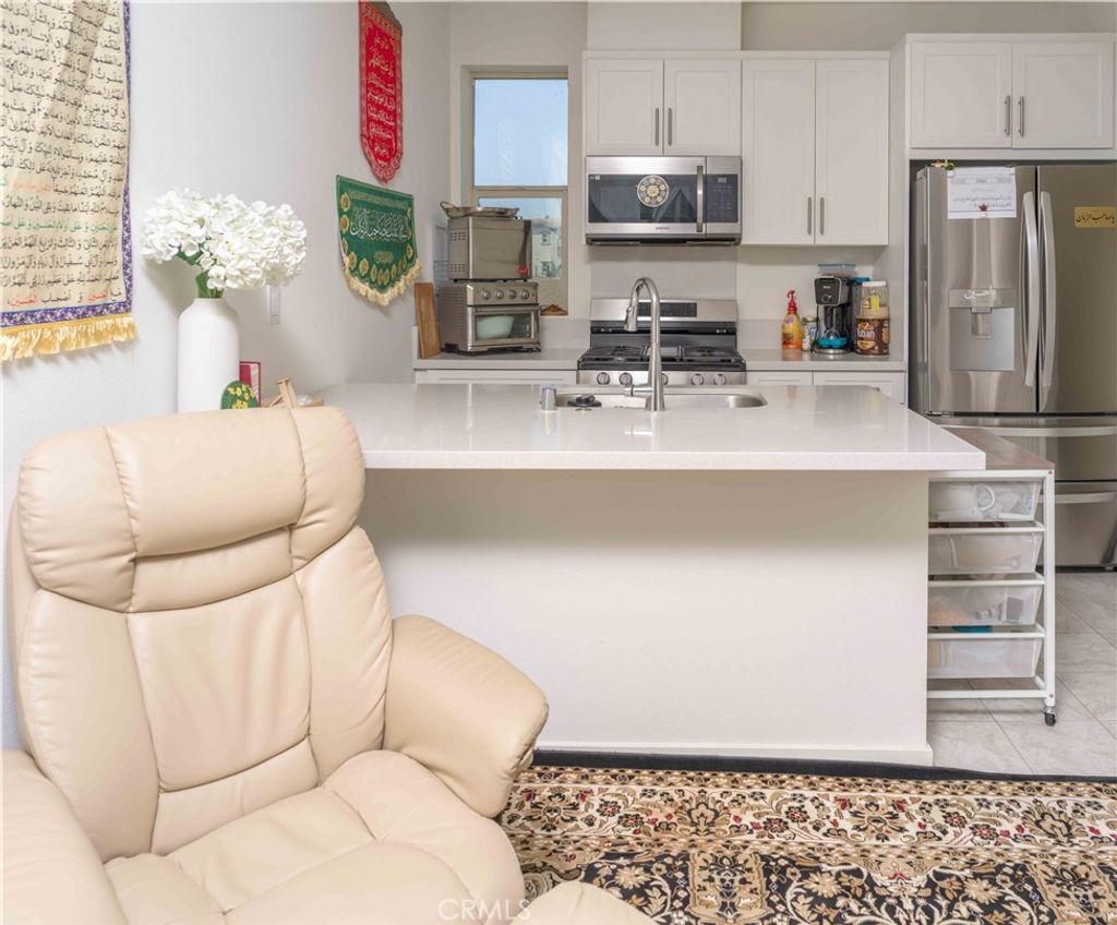 Photo of 1571 Lima Way #5, Placentia, CA 92870 (MLS # DW25214346)