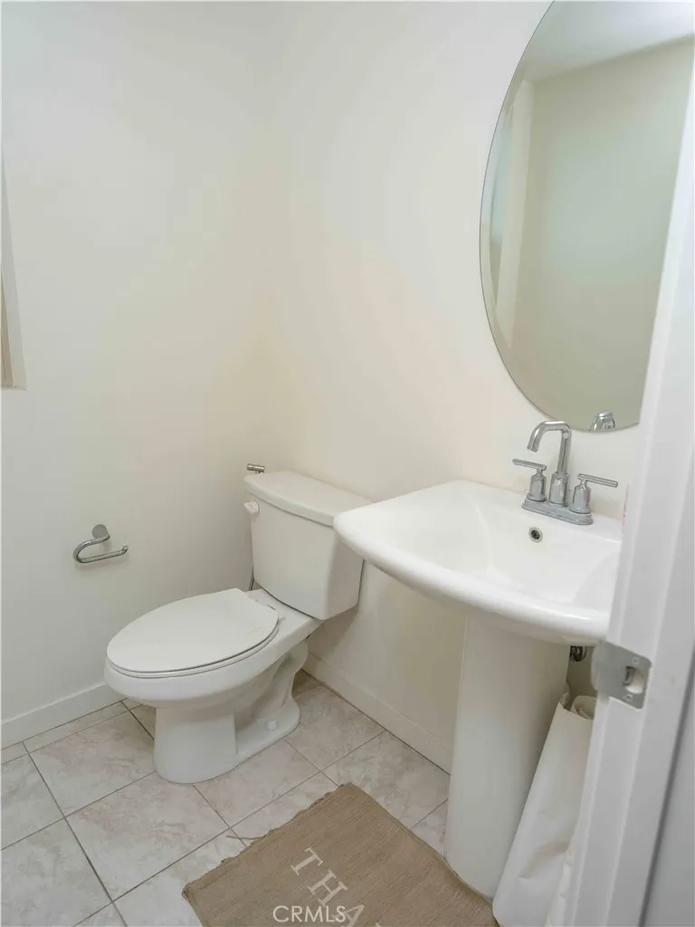 Placentia, California 92870, United States, 1 Bedroom Bedrooms, ,2 BathroomsBathrooms,Residential,Active,207955