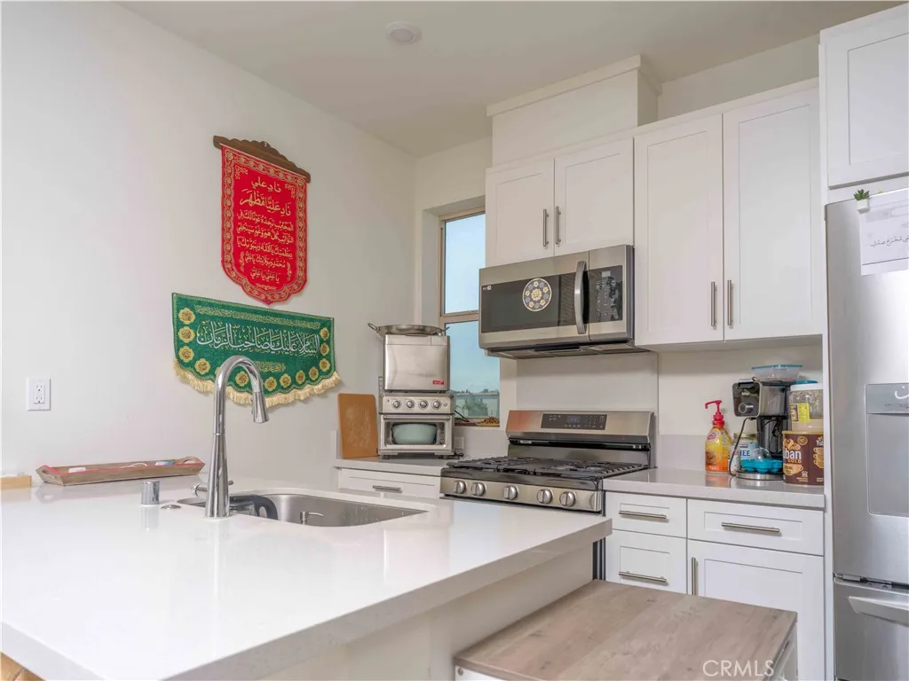 Placentia, California 92870, United States, 1 Bedroom Bedrooms, ,2 BathroomsBathrooms,Residential,Active,207955