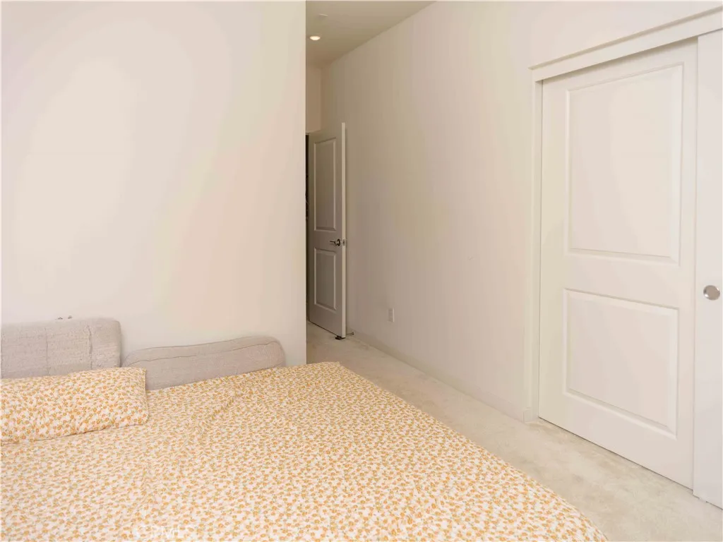 Placentia, California 92870, United States, 1 Bedroom Bedrooms, ,2 BathroomsBathrooms,Residential,Active,207955