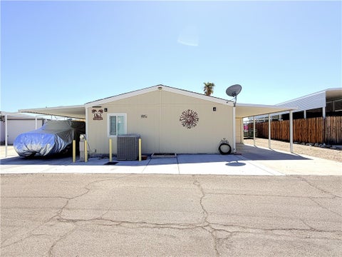 Photo of 95 Thunderhead 1, Needles, CA 92363 (MLS # HD26207838)