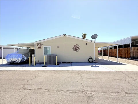 MLS: HD26207838