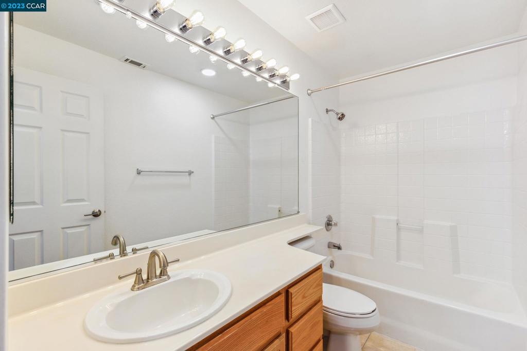 CA HIGHLANDS - Residential