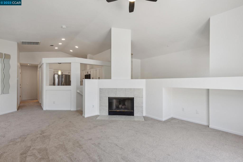 CA HIGHLANDS - Residential