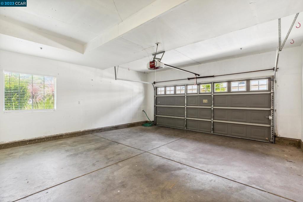 CA HIGHLANDS - Residential