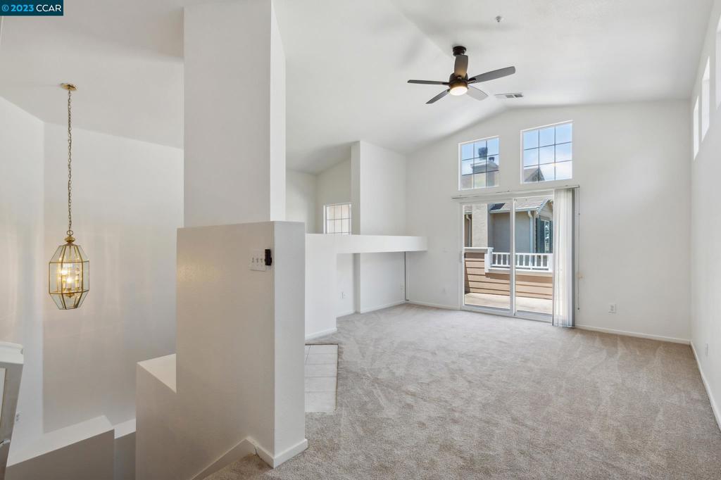 CA HIGHLANDS - Residential