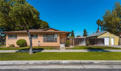 Photo of 315 E Washington Ave, Orange, CA 92866 (MLS # PW25235764)
