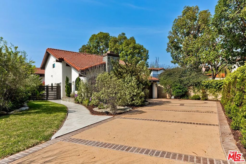 10701 Hepburn Circle