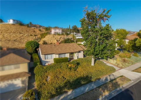 Photo of 1818 Hilton DR, Burbank, CA 91504 (MLS # BB26175722)