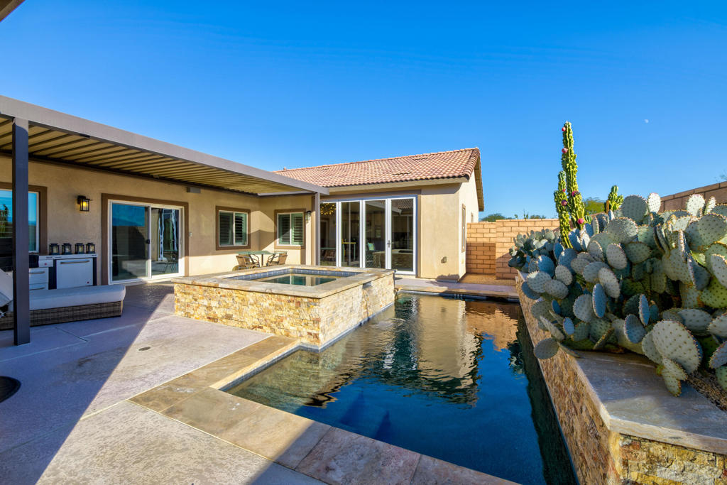 Verano - Residential