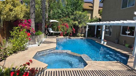 Photo of 1431 Hepburn St St, Tracy, CA 95376 (MLS # 41109997) Photo of 1431 Hepburn St St, Tracy, CA 95376 (MLS # 41109997)