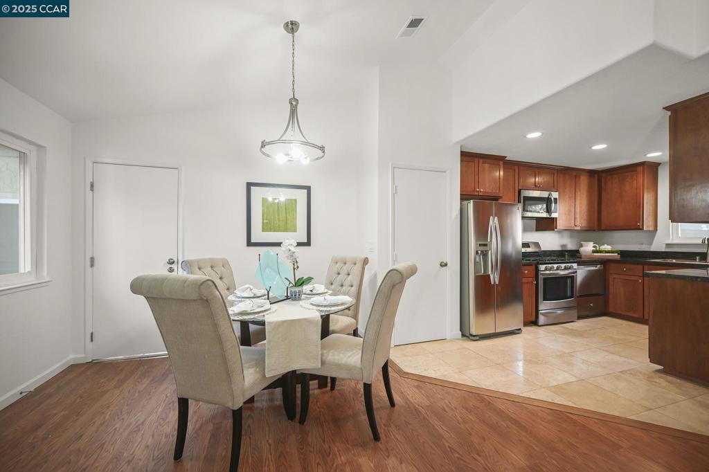 MARSHCREEK VILLA - Residential