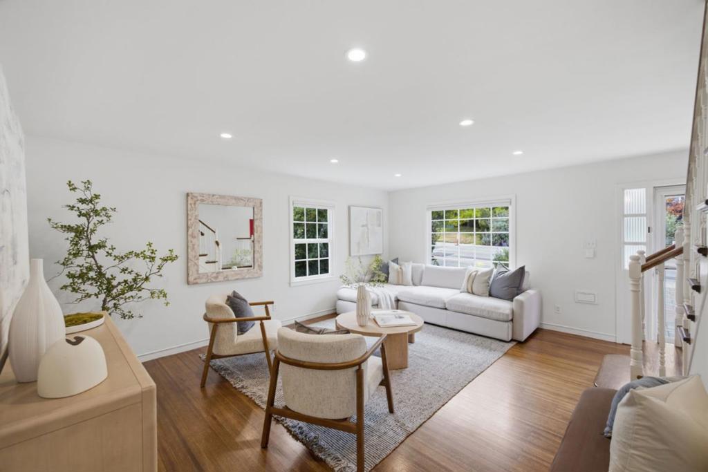 639 Pico Avenue