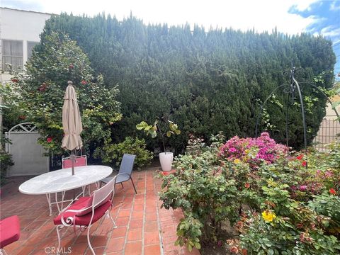 133 S Canon Drive Beverly Hills CA 90212