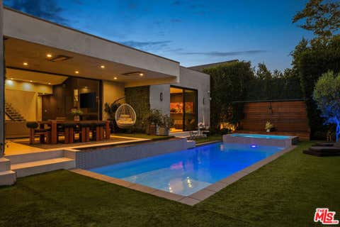Photo of 1368 Beckwith Avenue, Los Angeles, CA 90049 (MLS # 26875031)