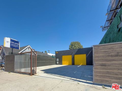 Photo of 1318 N Highland Avenue, Los Angeles, CA 90028 (MLS # 26821553)