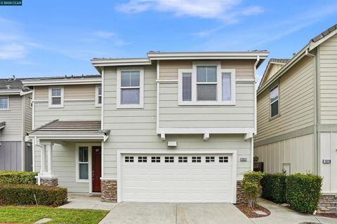 Photo of 1312 TAPESTRY Ln, Concord, CA 94620 (MLS # 41118810)