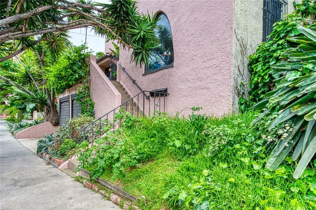 Los Angeles, California 90019, United States, ,Residential,Active,162291