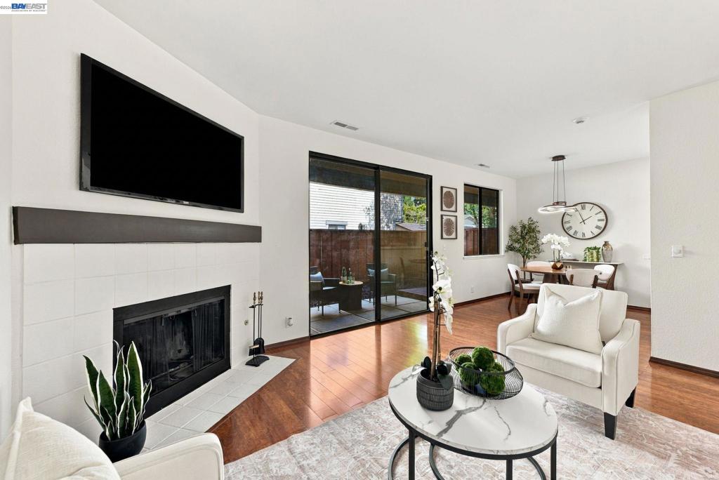 6043 Joaquin Murieta Ave D