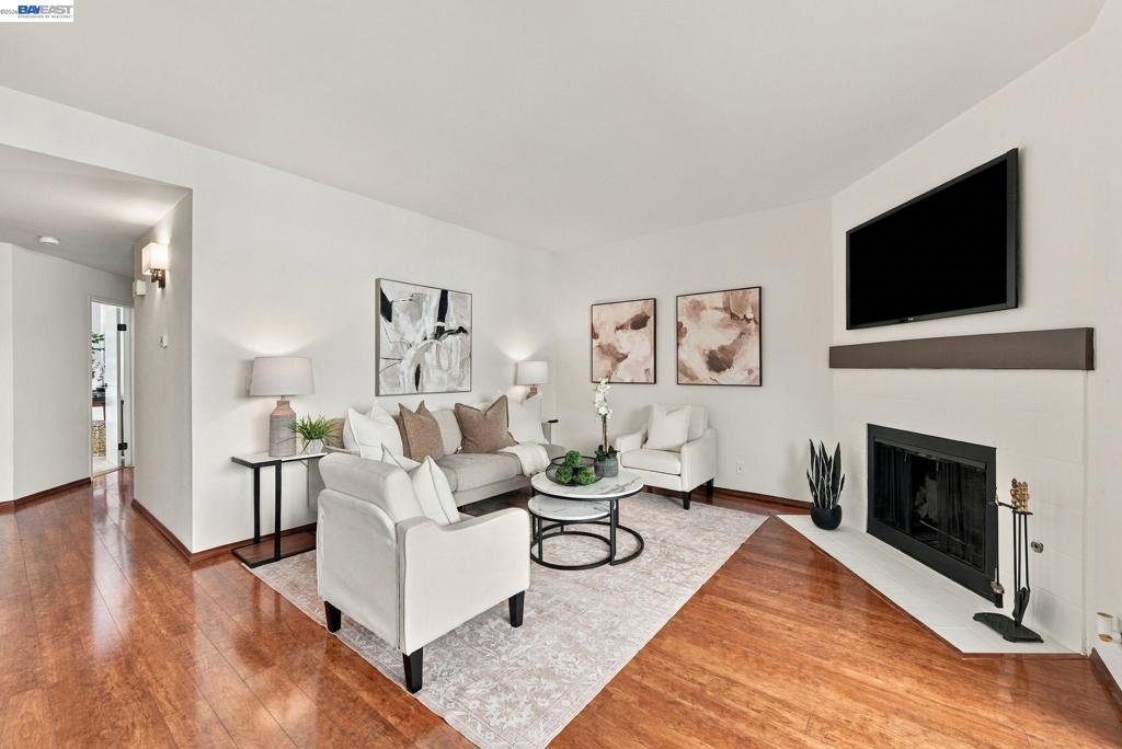 6043 Joaquin Murieta Ave D
