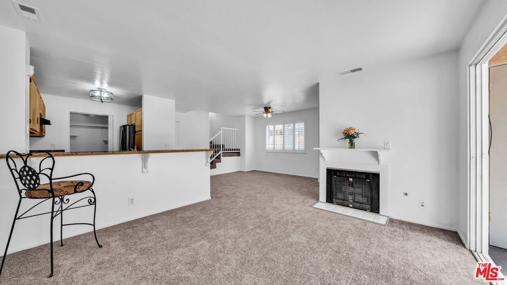 1229 E Carson Street Unit 4
