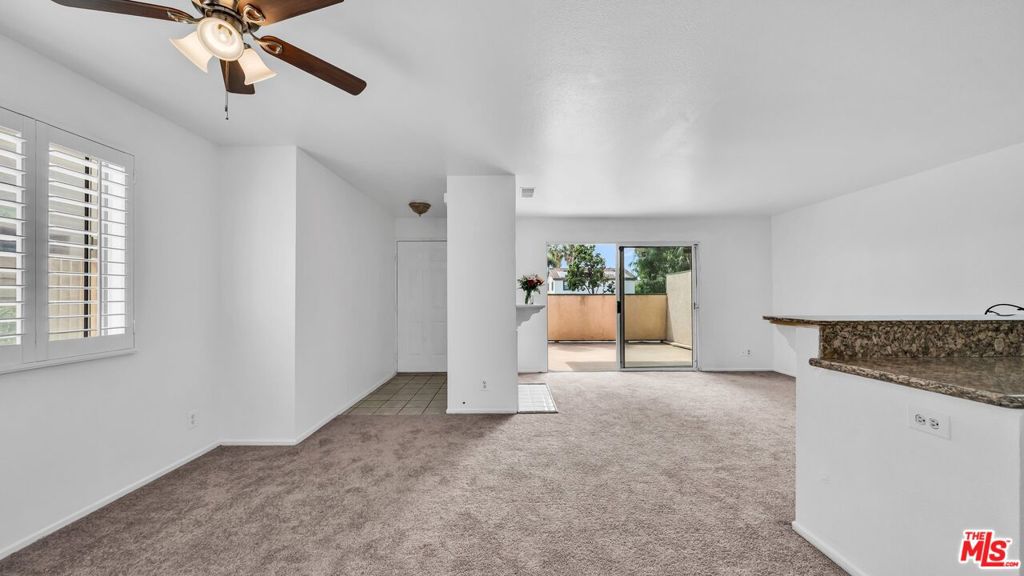 1229 E Carson Street Unit 4