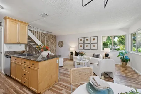 390 N 1st Street Unit 2, Campbell, CA 95008 - MLS#: ML82017396