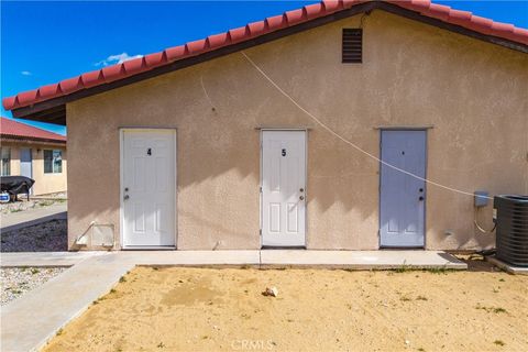 Tiny photo for 7234 Palo Alto Ave, Yucca Valley, CA 92284 (MLS # JT26044269)