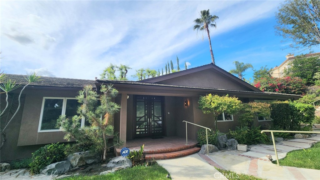 3103 Flintridge