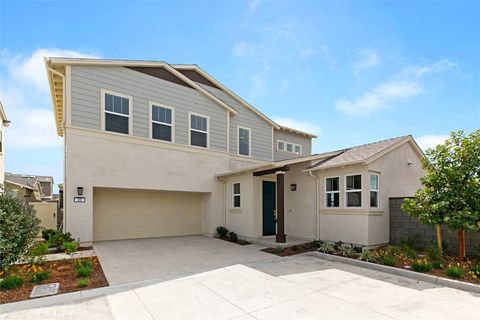 Photo of 23 Alienta Ln, Rancho Mission Viejo, CA 92694 (MLS # OC26107461)