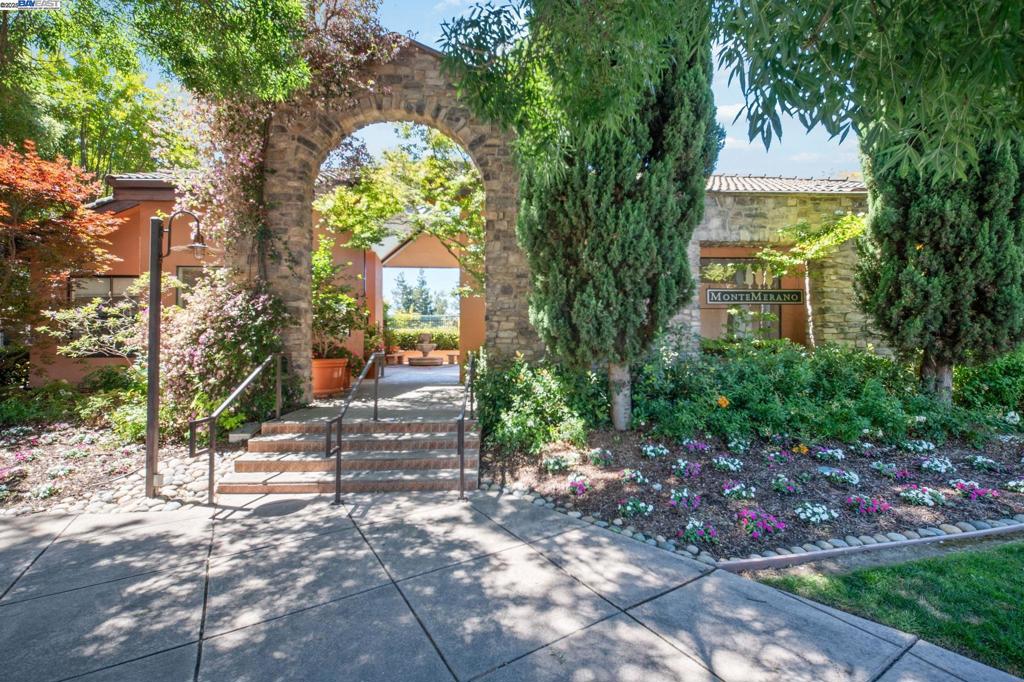Welcome to this beautifully updated and move-in ready condo in the highly desirable Monte Merano community of Fremont. This bright and airy home features new countertops, cabinets, and flooring, along with an updated bathroom. The open layout is filled with natural sunlight, creating a warm and inviting space. Enjoy the convenience of being just minutes from Lake Elizabeth, Fremont BART station, and local grocery stores, making daily errands and commuting a breeze. As a resident of Monte Merano, you’ll have access to resort-style amenities, including a swimming pool, gym, tennis courts, and a community clubhouse available for private gatherings. Whether you're a first-time buyer or looking for a low-maintenance investment, this home offers the perfect combination of comfort, location, and lifestyle.