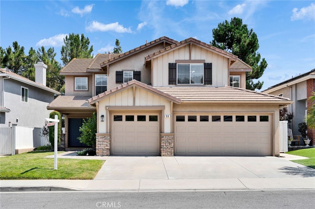 38 Apache Drive