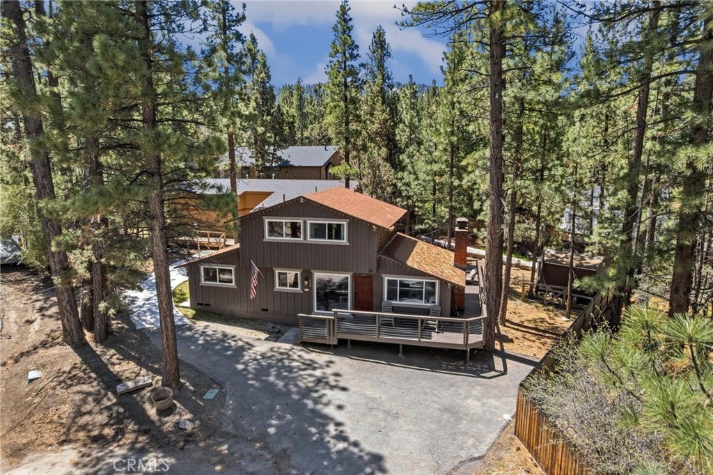 426 Crystal Court
