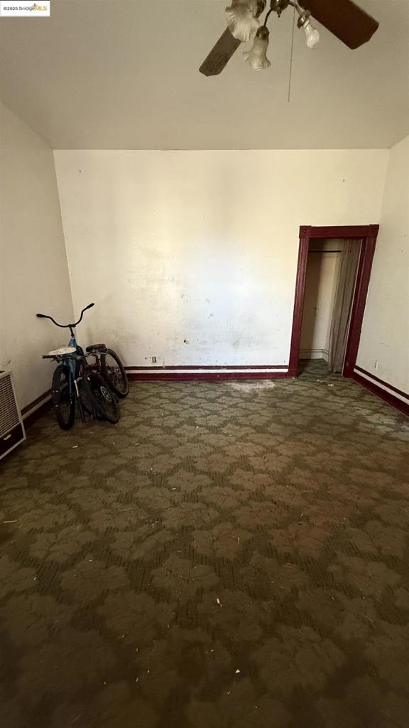 WEST OAKLAND - Residential